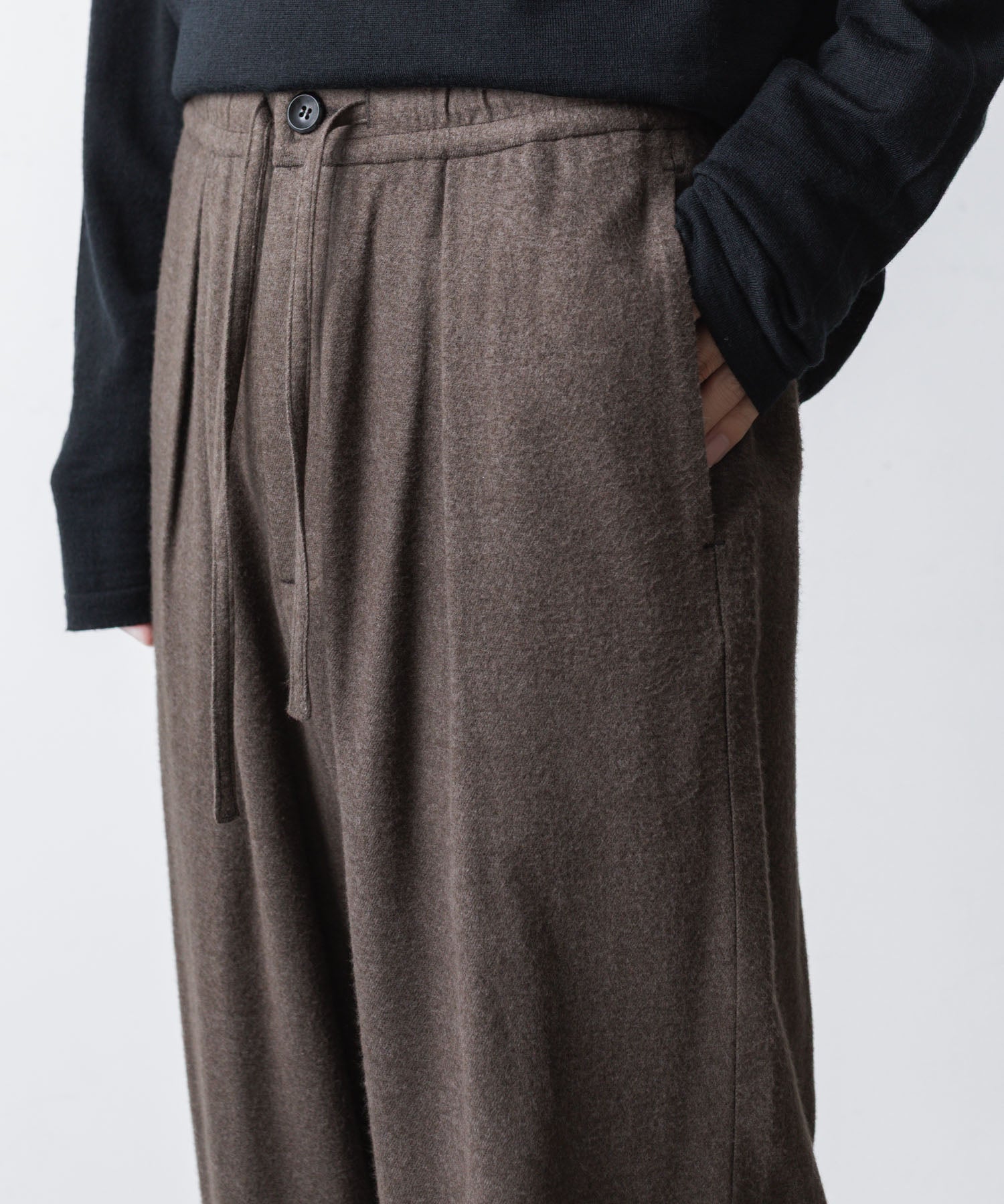 ATTACHMENT アタッチメントのRY/CO/SI FLANNEL 1TUCK EASY TROUSERS - D.GRAYの公式通販サイトsession福岡セレクトショップ