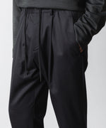 画像をギャラリービューアに読み込む, ATTACHMENT アタッチメントのT/W/SI STRETCH GABARDINE REGULAR FIT EASY TROUSERS - BLACKの公式通販サイトsession福岡セレクトショップ
