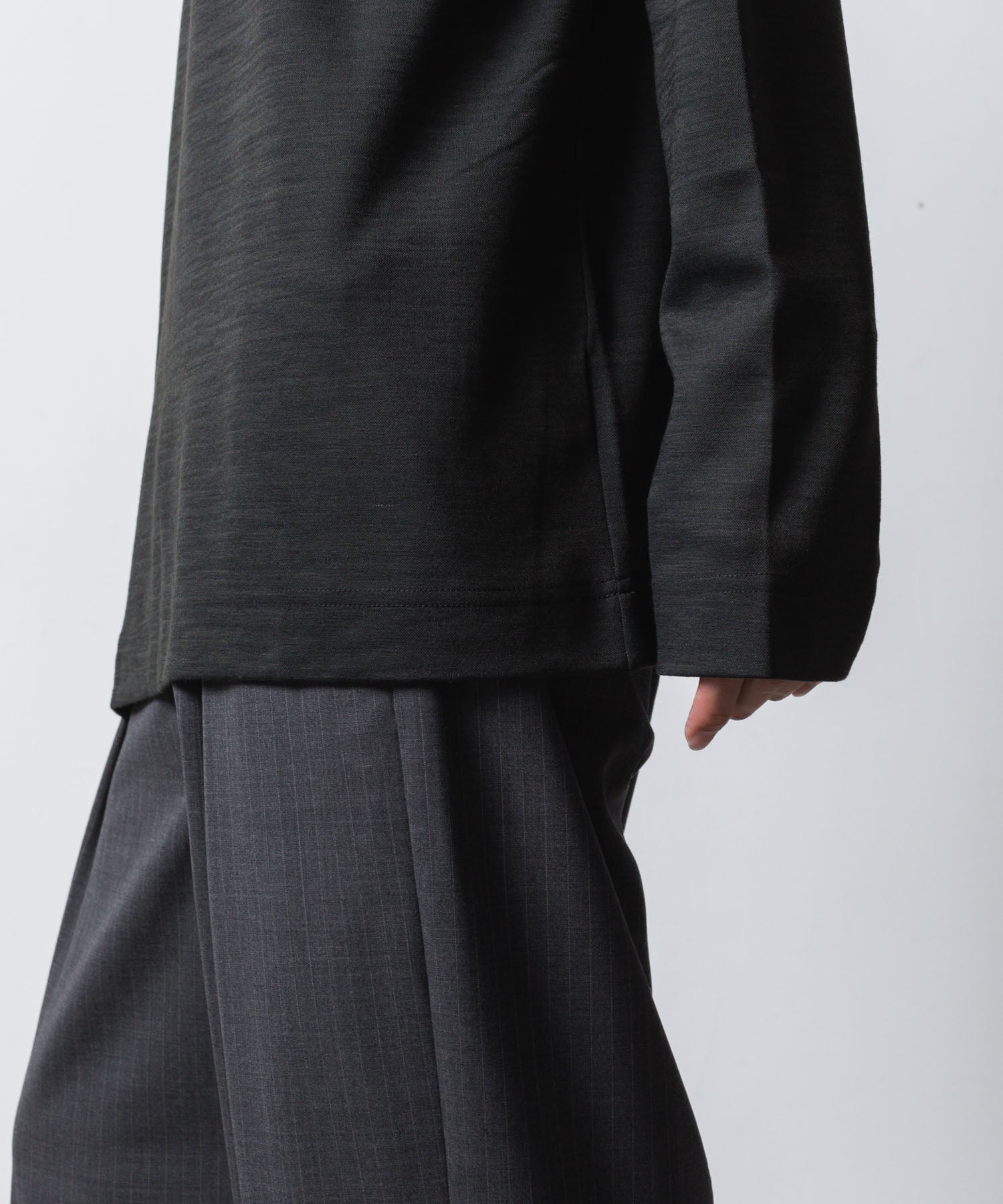 ATTACHMENT / EXCLUSIVE ITEM アタッチメントのWO/NYスムース ハイネックカットソー L/S - D.GRAYの公式通販サイトsession福岡セレクトショップ