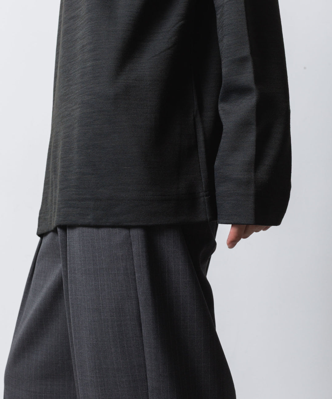 ATTACHMENT / EXCLUSIVE ITEM アタッチメントのWO/NYスムース ハイネックカットソー L/S - D.GRAYの公式通販サイトsession福岡セレクトショップ