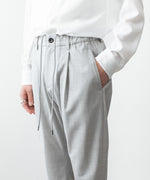 画像をギャラリービューアに読み込む, ATTACHMENT アタッチメントのWO/TA STRETCH TRO REGULAR FIT EASY TROUSERS - X.GRAYの公式通販サイトsession福岡セレクトショップ

