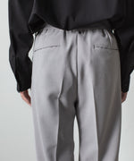 画像をギャラリービューアに読み込む, ATTACHMENT アタッチメントのPE STRETCH DOUBLE CLOTH BELTED STRAIGHT TROUSERS - L.GRAYの公式通販サイトsession福岡セレクトショップ
