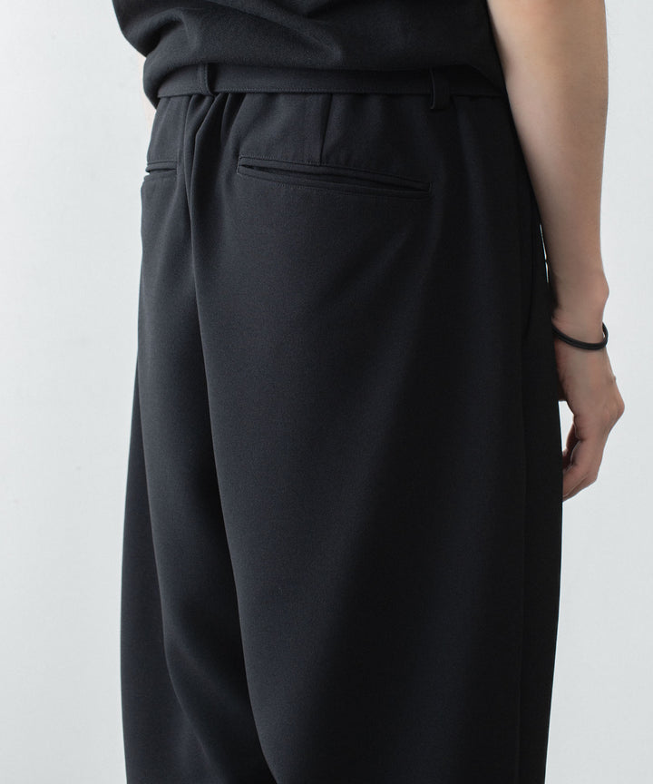 ATTACHMENT アタッチメントのPE STRETCH DOUBLE CLOTH BELTED WIDE TAPERED TROUSERS - BLACKの公式通販サイトsession福岡セレクトショップ