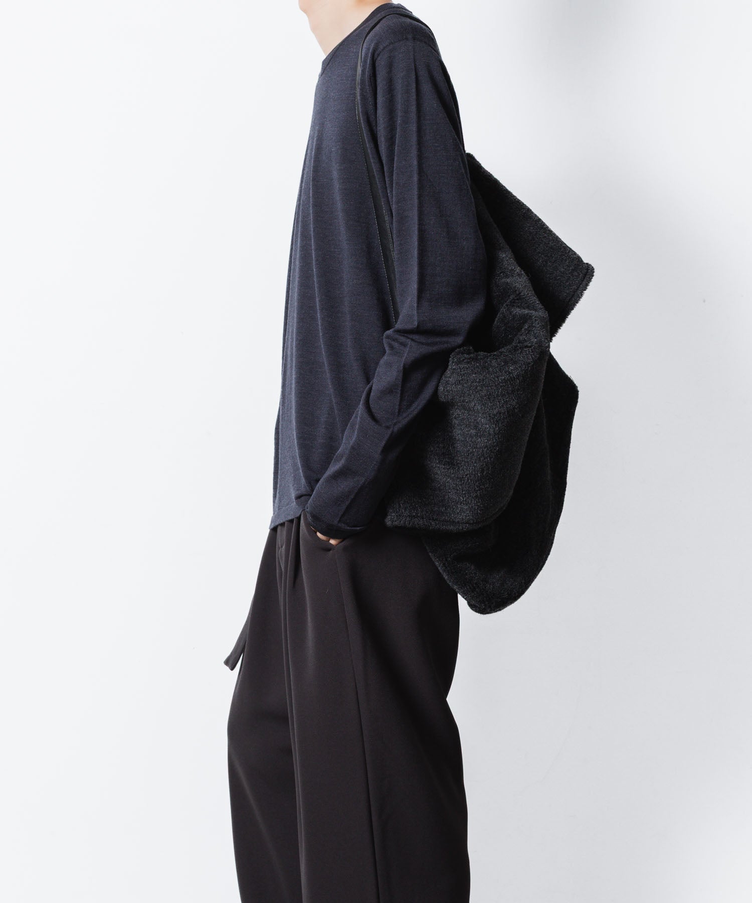 ATTACHMENT アタッチメントの× JOHN SMEDLEY MERINO EXTRAFINE WELTED CREW NECK L/S - D.NAVYの公式通販サイトsession福岡セレクトショップ