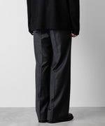 画像をギャラリービューアに読み込む, ATTACHMENT アタッチメントのWASHABLE WO/PE STRETCH SAXONY BELTED WIDE TROUSERS - D.GRAY 公式通販サイトsession福岡セレクトショップ
