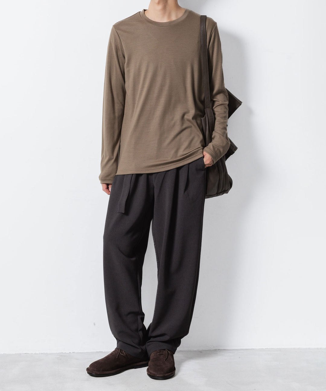 ATTACHMENT アタッチメントの1/60 WOOL SMOOTH SLIM FIT L/S TEE - CAMELの公式通販サイトsession福岡セレクトショップ
