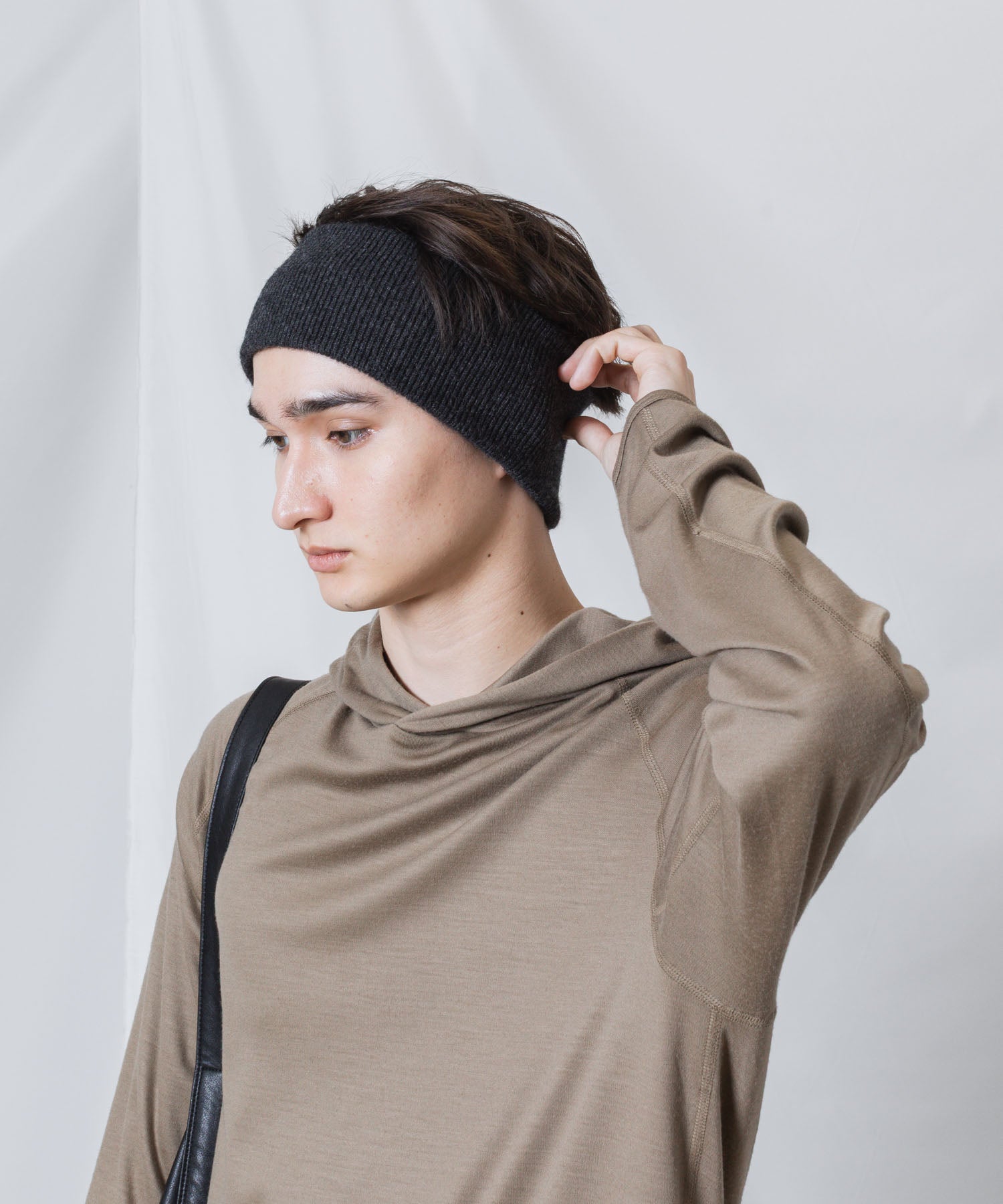 ATTACHMENT アタッチメントのCASHMERE　KNIT HAIR BAND - D.GRAYの公式通販サイトsession福岡セレクトショップ