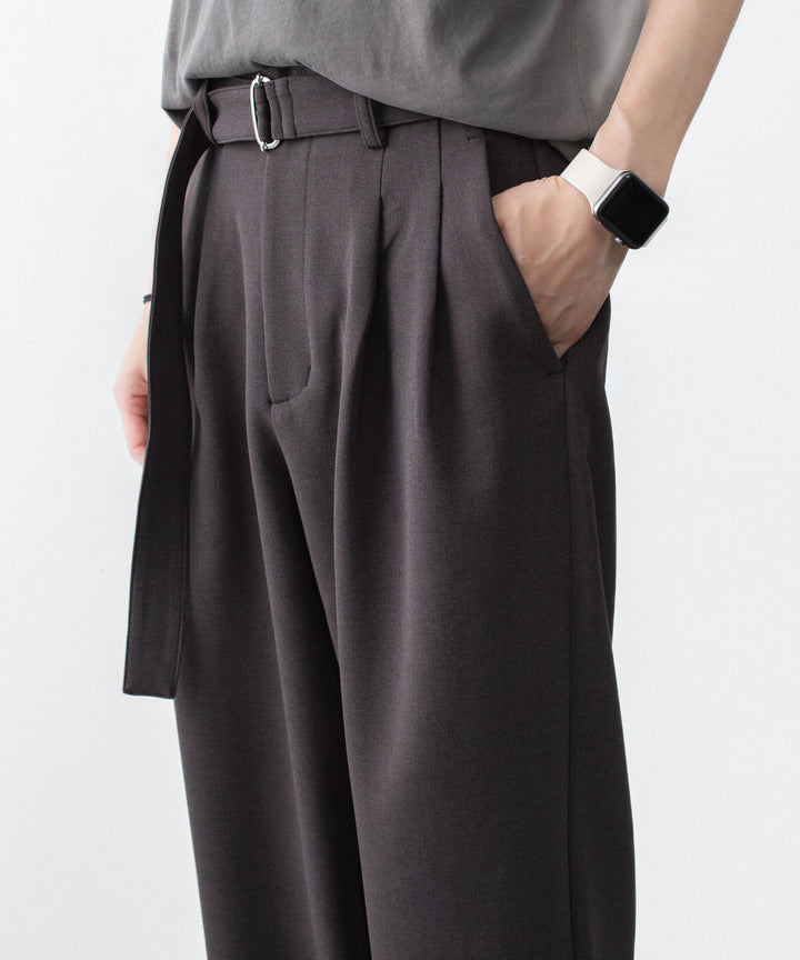 ATTACHMENT アタッチメントのPE STRETCH DOUBLE CLOTH BELTED WIDE TAPERED TROUSERS - D.BROWNの公式通販サイトsession福岡セレクトショップ