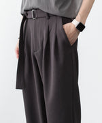 画像をギャラリービューアに読み込む, ATTACHMENT アタッチメントのPE STRETCH DOUBLE CLOTH BELTED WIDE TAPERED TROUSERS - D.BROWNの公式通販サイトsession福岡セレクトショップ
