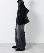 画像をギャラリービューアに読み込む, ATTACHMENT / EXCLUSIVE ITEMアタッチメントの11oz DENIM 1TUCK BELTED PANTS  - BLACKの公式通販サイトsession福岡セレクトショップ
