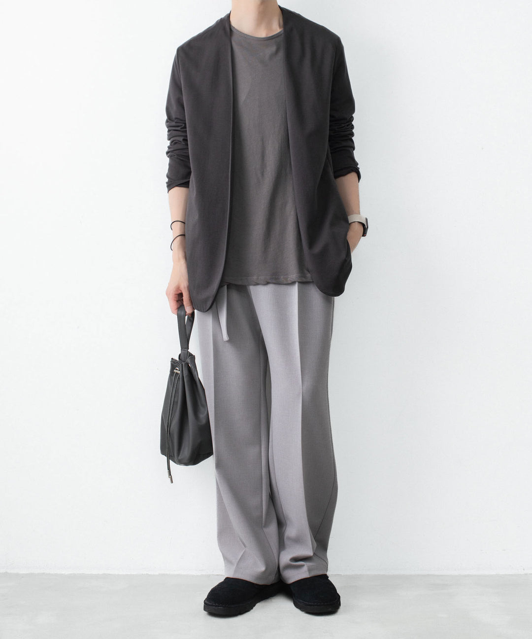 ATTACHMENT アタッチメントのPE STRETCH DOUBLE CLOTH BELTED STRAIGHT TROUSERS - L.GRAYの公式通販サイトsession福岡セレクトショップ