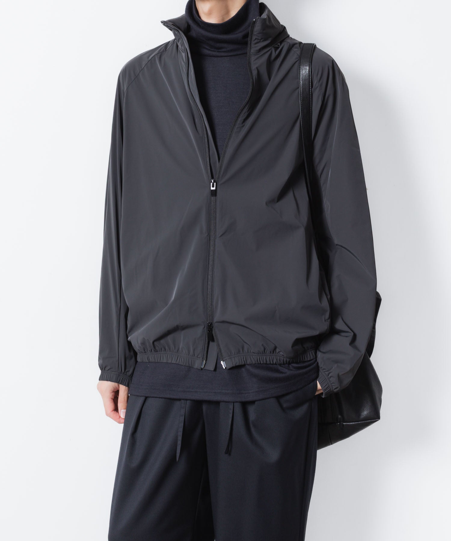 ATTACHMENT アタッチメントの1/60 WOOL SMOOTH HIGH NECK TURTLE L/S TEE - NAVYの公式通販サイトsession福岡セレクトショップ