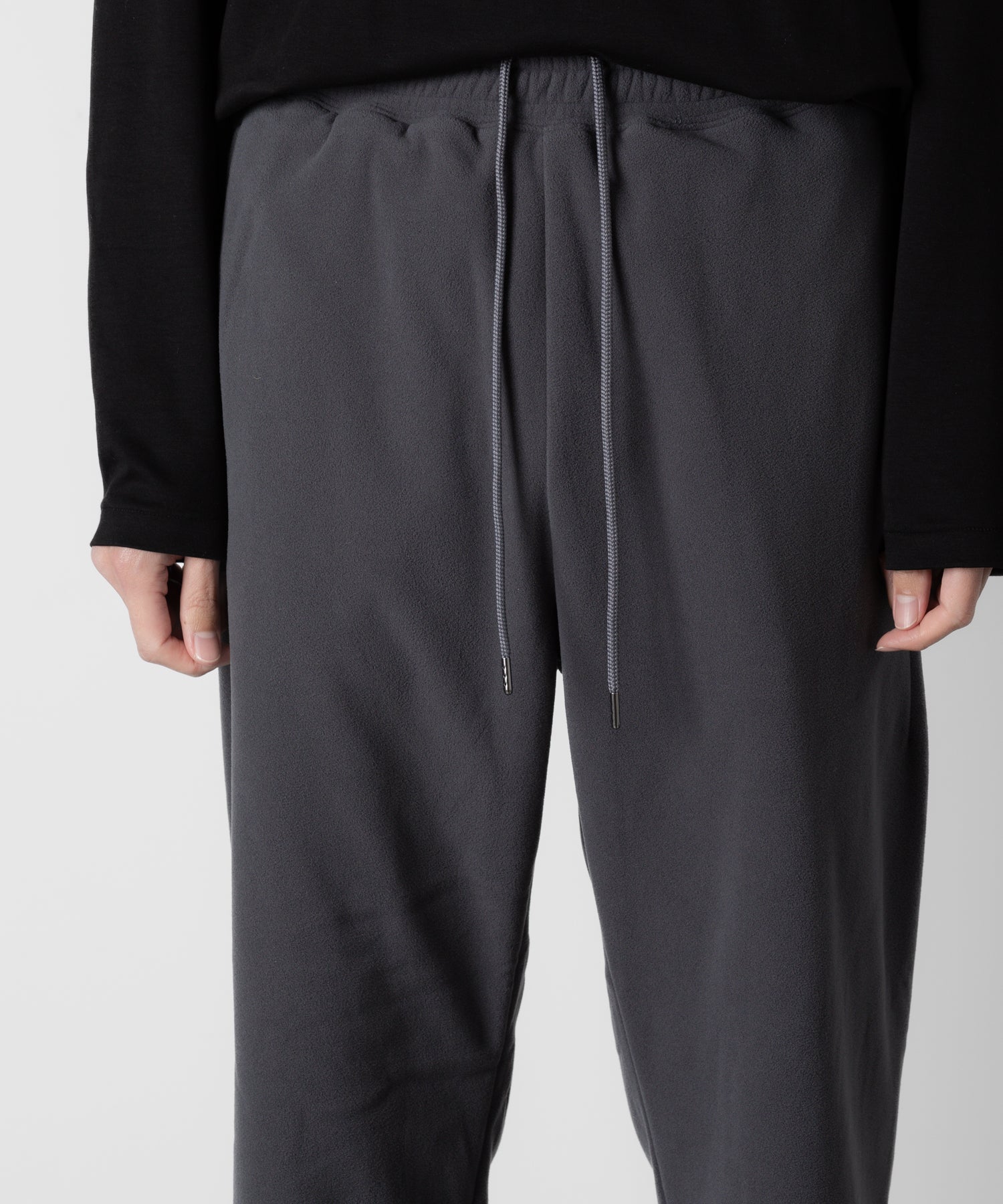 ATTACHMENT アタッチメントのPOLARTEC FLEECE TRAINING TROUSERS - GRAY 公式通販サイトsession福岡セレクトショップ