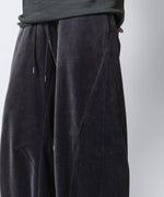 画像をギャラリービューアに読み込む, ATTACHMENT アタッチメントのCO/PE VELOR JERSEY 3D TRACK WIDE PANTS - D.GRAYの公式通販サイトsession福岡セレクトショップ
