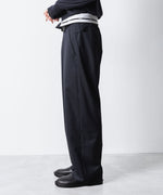 画像をギャラリービューアに読み込む, ATTACHMENT アタッチメントのT/W/SI STRETCH GABARDINE FLAP TROUSERS - D.NAVYの公式通販サイトsession福岡セレクトショップ
