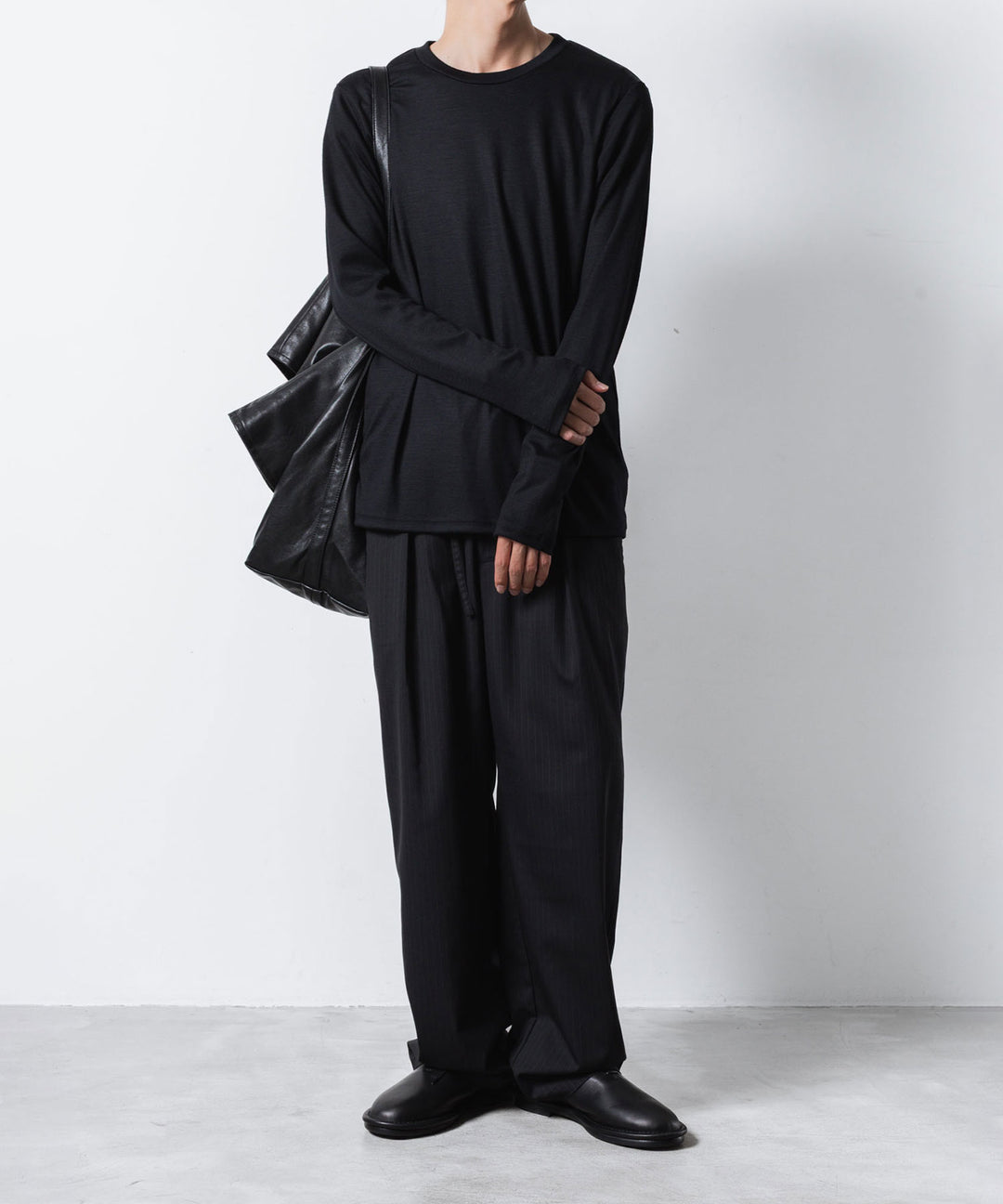 ATTACHMENT アタッチメントの1/60 WOOL SMOOTH SLIM FIT L/S TEE - BLACKの公式通販サイトsession福岡セレクトショップ