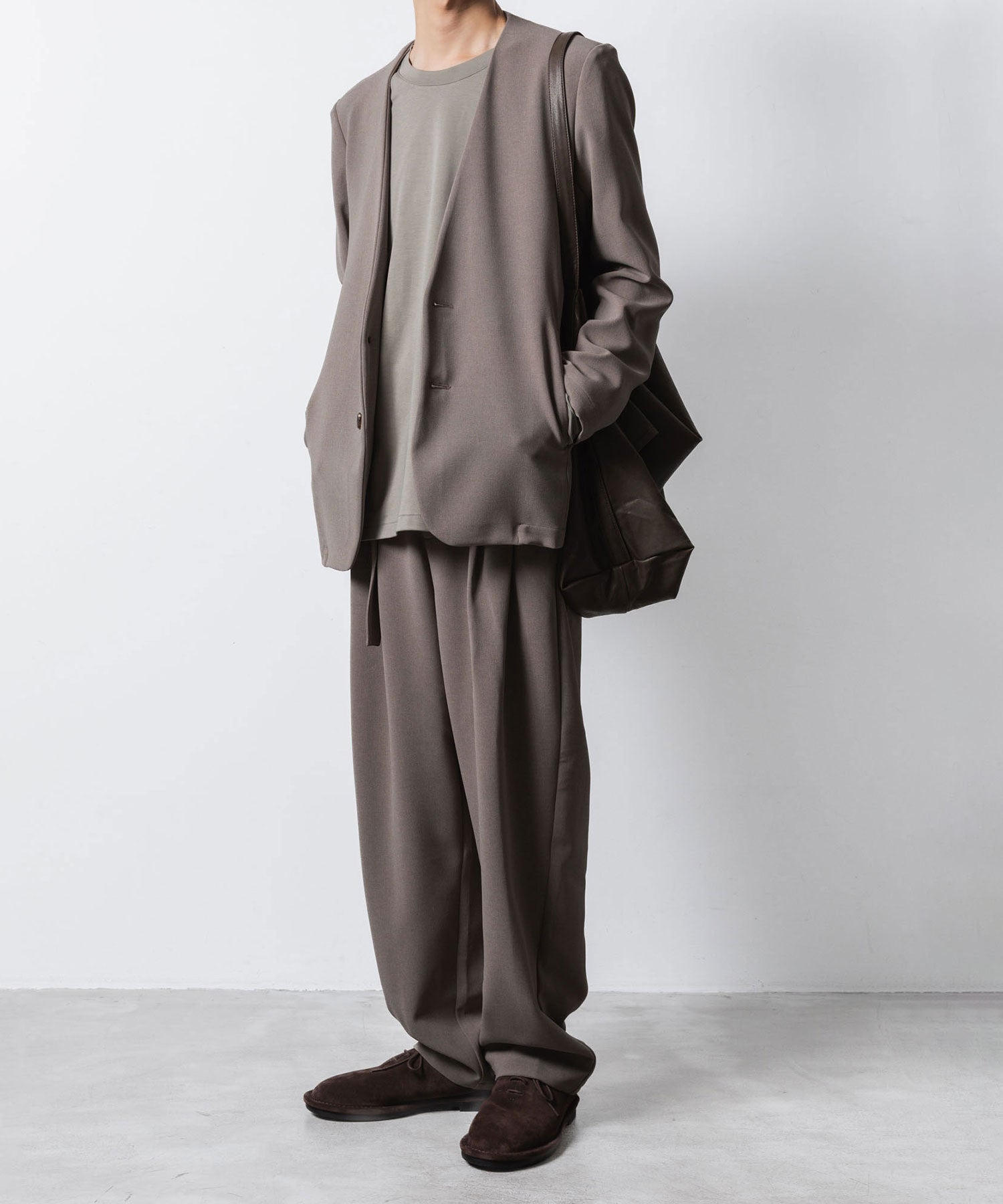 ATTACHMENT アタッチメントのCOW LEATHER SUEDE BABOUCHE - BROWNの公式通販サイトsession福岡セレクトショップ