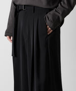 画像をギャラリービューアに読み込む, ATTACHMENT アタッチメントのSORIBIA TWILL BELTED WIDE TROUSERS-BLACKの公式通販サイトsession福岡セレクトショップ
