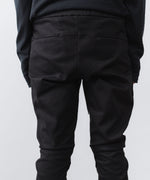 画像をギャラリービューアに読み込む, ATTACHMENT / EXCLUSIVE ITEMアタッチメントのRUBBER STRETCH TWILL THREE DIMENSIONAL PANTS - BLACKの公式通販サイトsession福岡セレクトショップ
