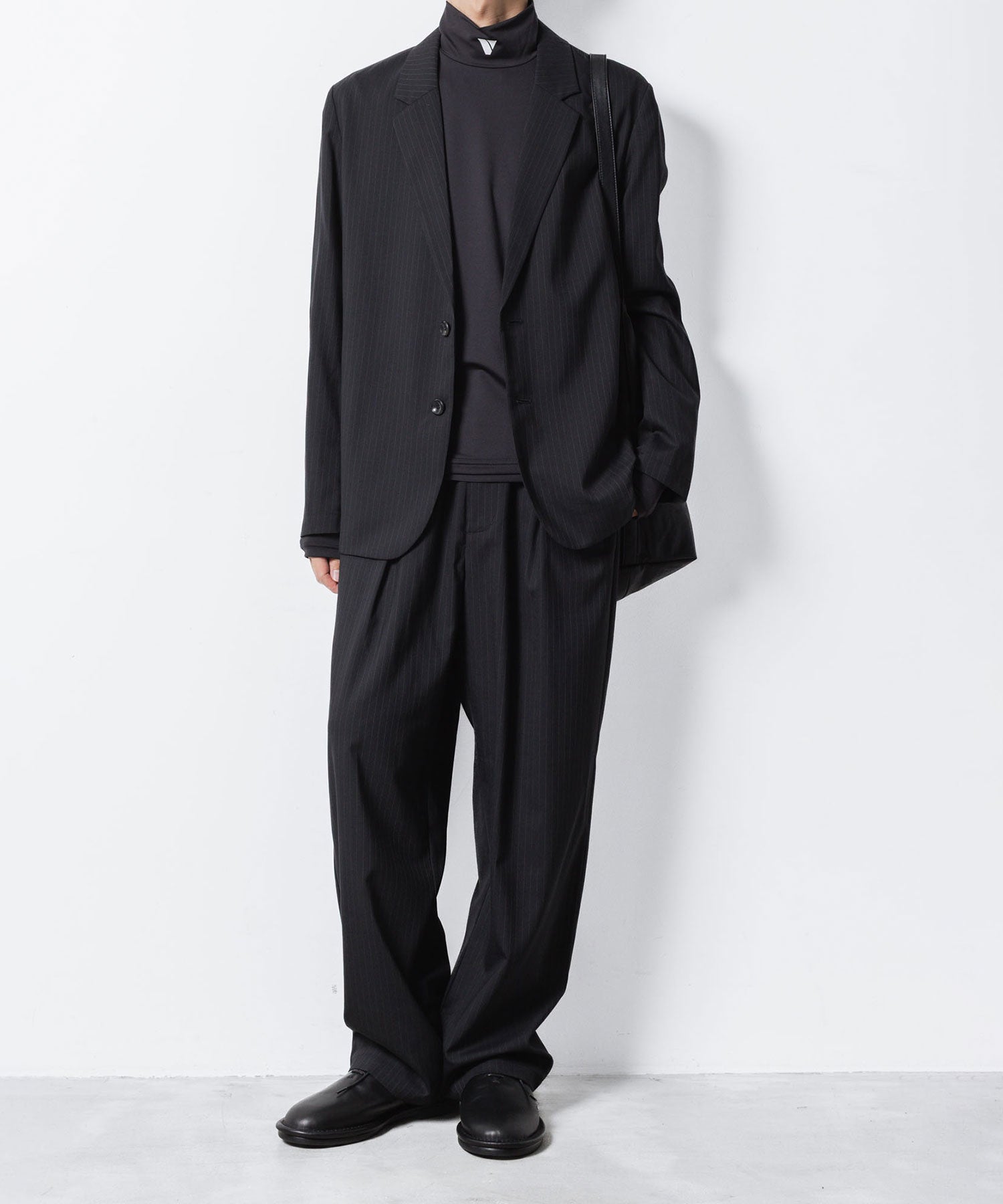VEIN ヴェインのCOOLMAX STRETCH JERSEY VPW　HIGH NECK L/S TEE - BLACKの公式通販サイトsession福岡セレクトショップ