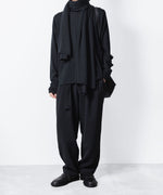 画像をギャラリービューアに読み込む, ATTACHMENT アタッチメントのPE STRETCH DOUBLE CLOTH BELTED WIDE TAPERD TROUSERS - BLACKの公式通販サイトsession福岡セレクトショップ
