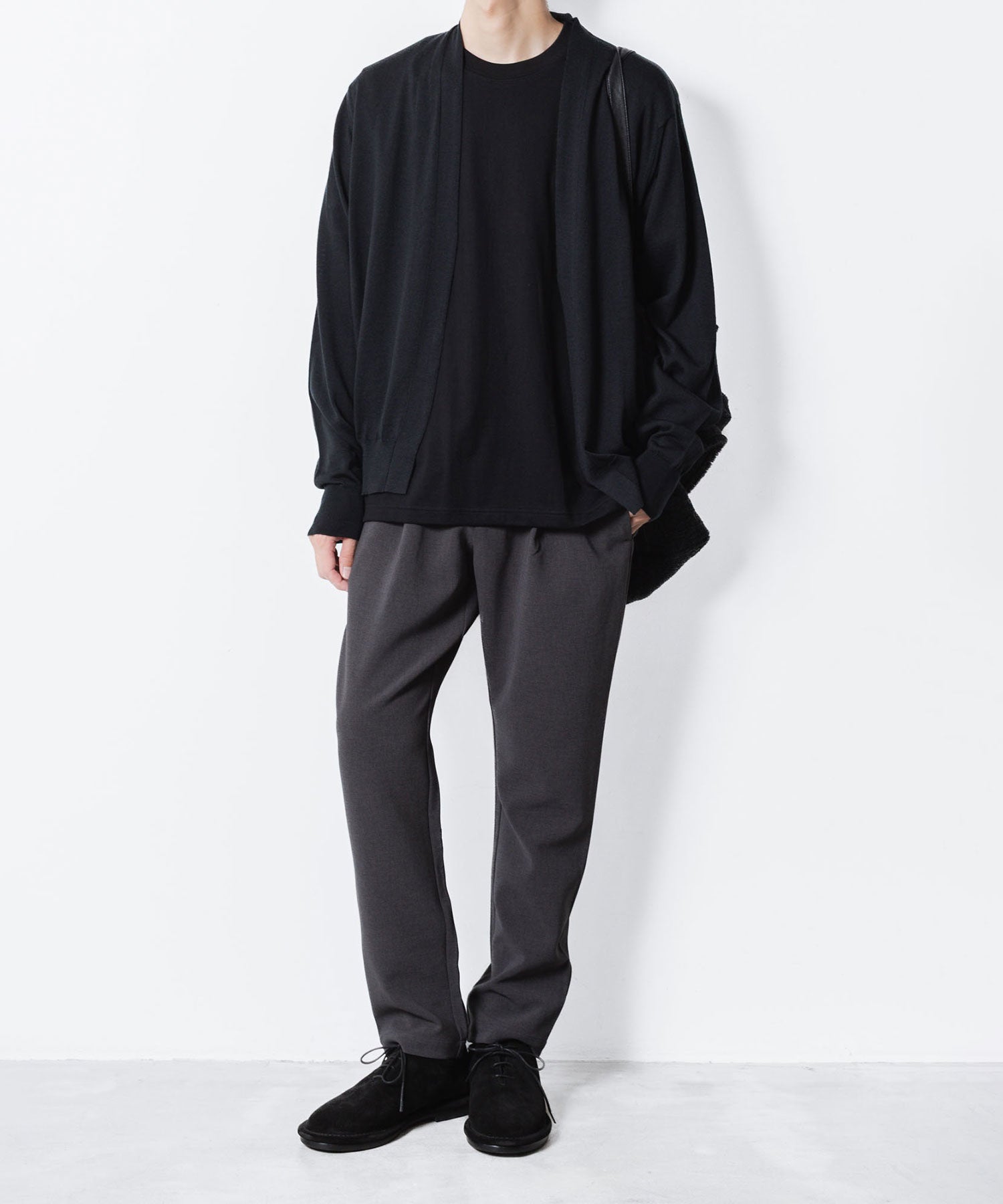 ATTACHMENT アタッチメントのPE STRETCH DOUBLE CLOTH REGULAR FIT EASY TROUSERS - X.GRAYの公式通販サイトsession福岡セレクトショップ