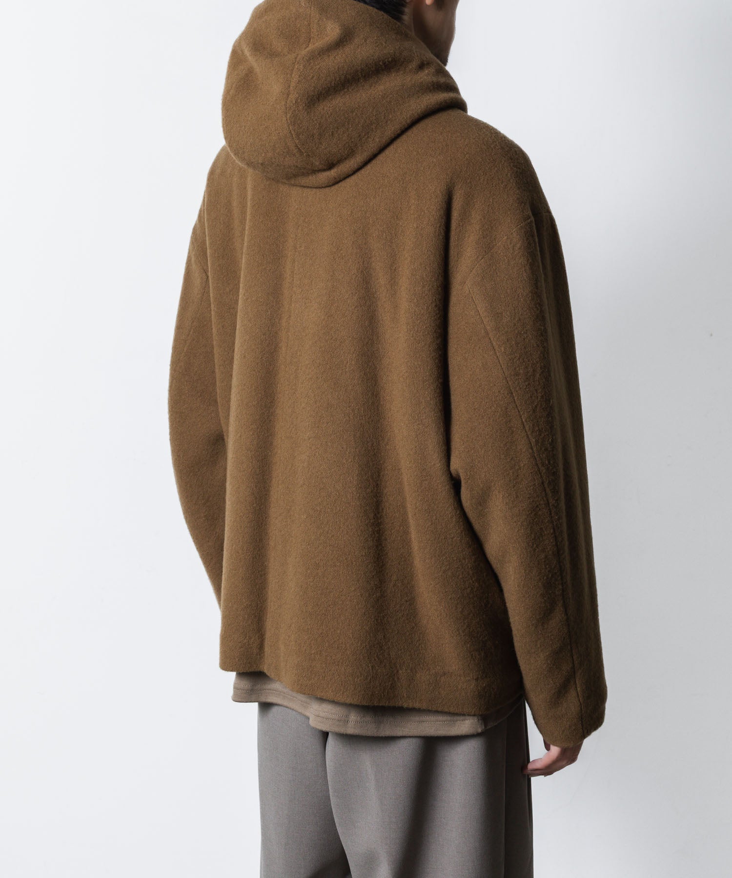 ATTACHMENT アタッチメントのWOOL SHAGGY PADDING HOODED JACKET - CAMELの公式通販サイトsession福岡セレクトショップ