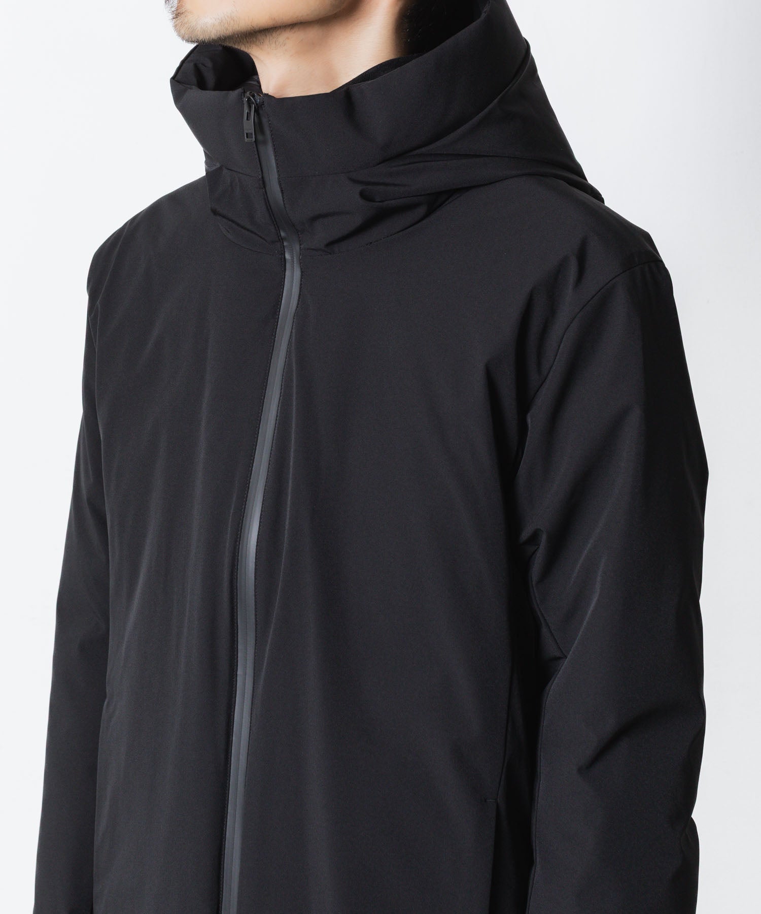 ATTACHMENT アタッチメントの3LAYER LIGHT TAFFETA HOODED DOWN JACKET - BLACKの公式通販サイトsession福岡セレクトショップ