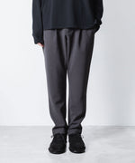 画像をギャラリービューアに読み込む, ATTACHMENT アタッチメントのPE STRETCH DOUBLE CLOTH REGULAR FIT EASY TROUSERS - X.GRAYの公式通販サイトsession福岡セレクトショップ
