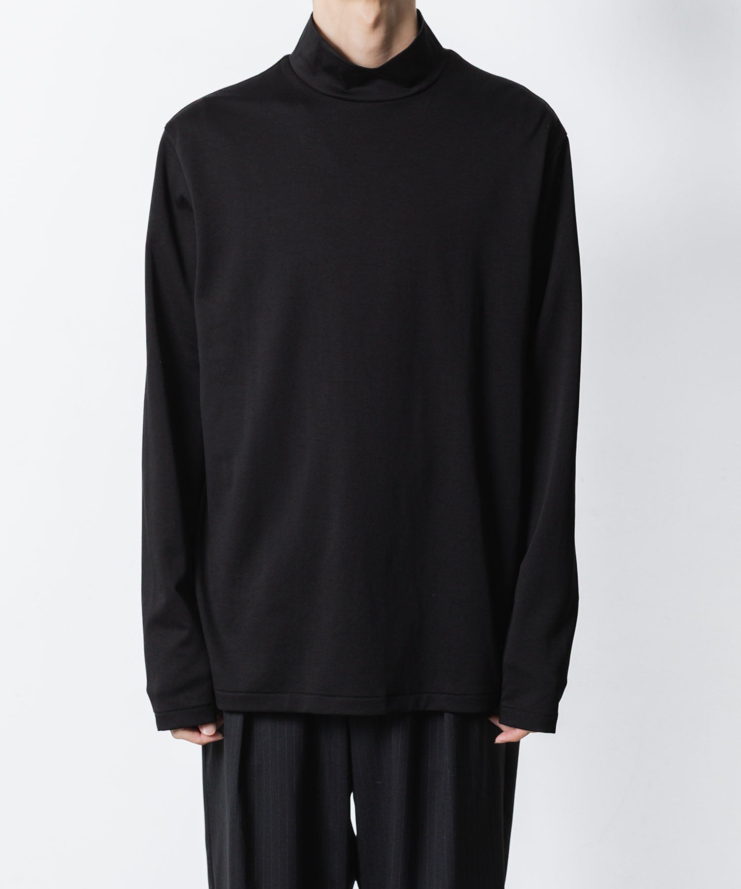 ATTACHMENT アタッチメントのCOTTON DOUBLE FACE SLIM FIT HIGHNECK L/S TEE - BLACKの公式通販サイトsession福岡セレクトショップ