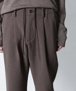 画像をギャラリービューアに読み込む, ATTACHMENT アタッチメントのPE STRETCH DOUBLE CLOTH REGULAR FIT EASY TROUSERS - D.KH GRAYの公式通販サイトsession福岡セレクトショップ
