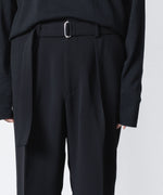 画像をギャラリービューアに読み込む, ATTACHMENT アタッチメントのPE STRETCH DOUBLE CLOTH BELTED STRAIGHT TROUSERS - BLACKの公式通販サイトsession福岡セレクトショップ
