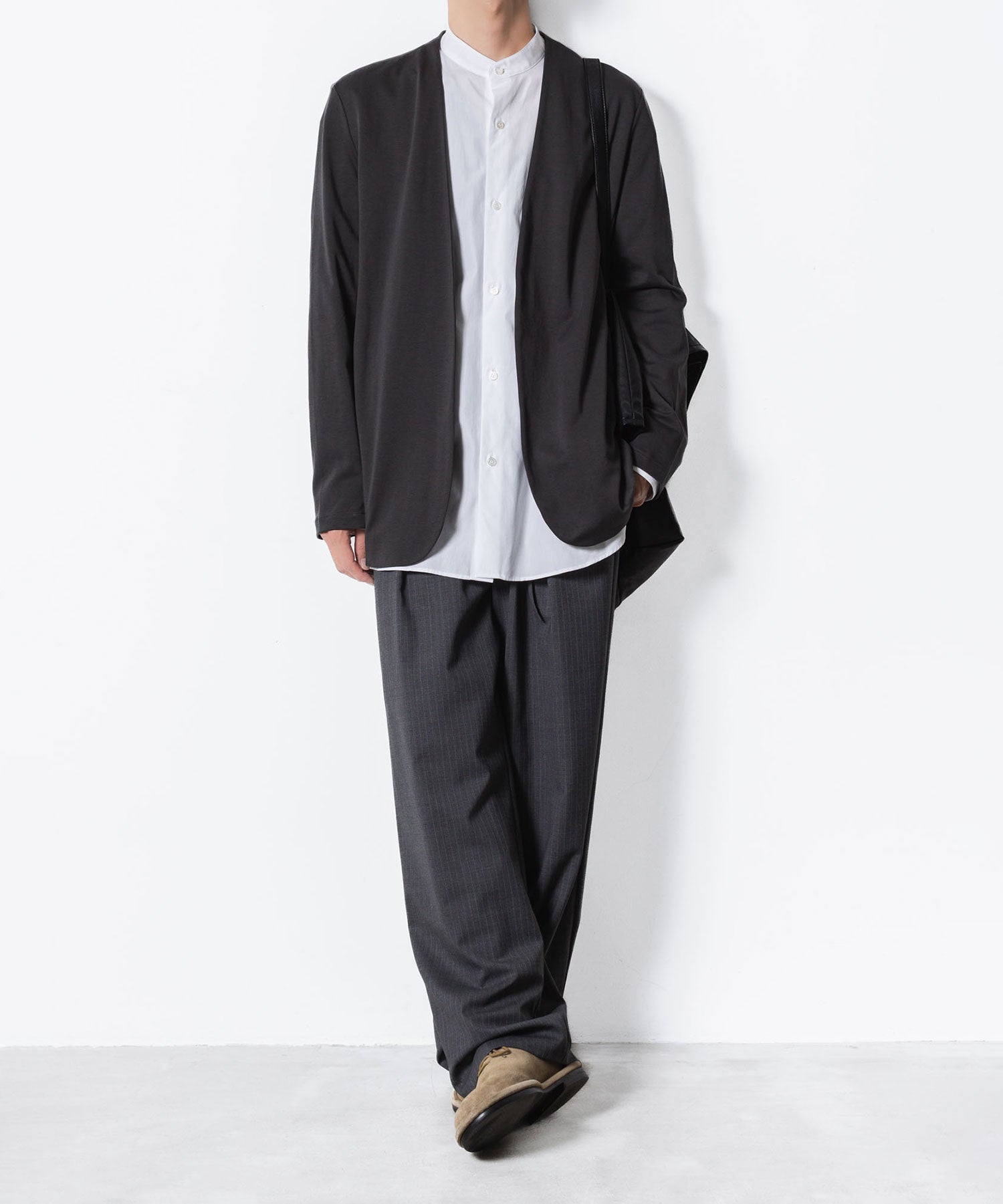 ATTACHMENT アタッチメントのCOTTON DOUBLE FACE COLLARLESS CARDIGAN - D.GRAYの公式通販サイトsession福岡セレクトショップ