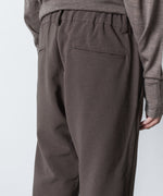画像をギャラリービューアに読み込む, ATTACHMENT アタッチメントのPE STRETCH DOUBLE CLOTH REGULAR FIT EASY TROUSERS - D.KH GRAYの公式通販サイトsession福岡セレクトショップ
