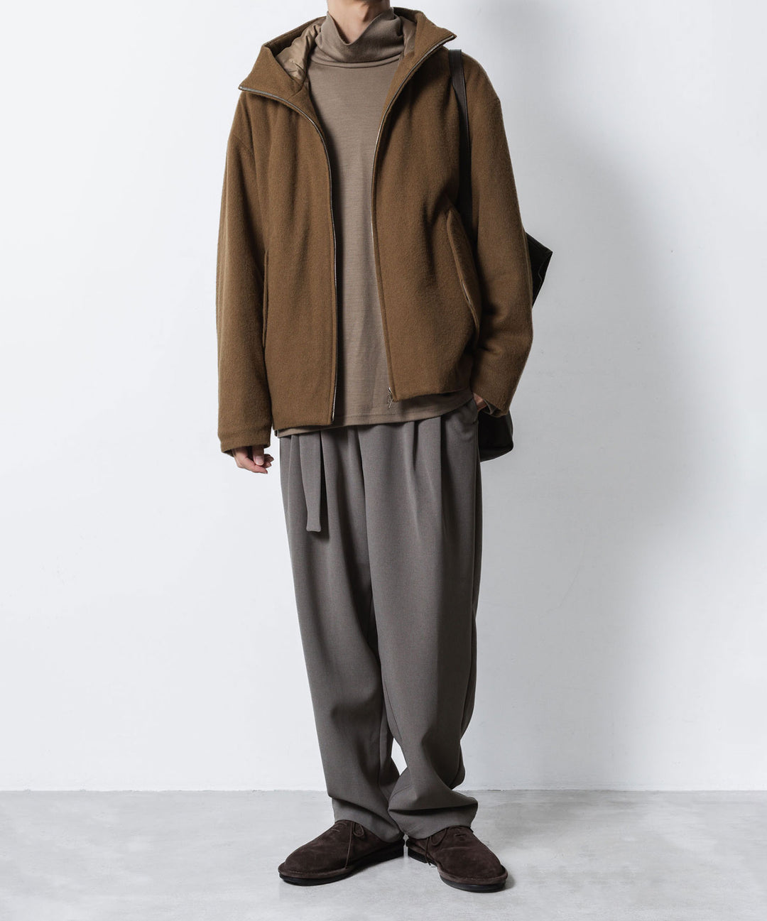 ATTACHMENT アタッチメントのWOOL SHAGGY PADDING HOODED JACKET - CAMELの公式通販サイトsession福岡セレクトショップ