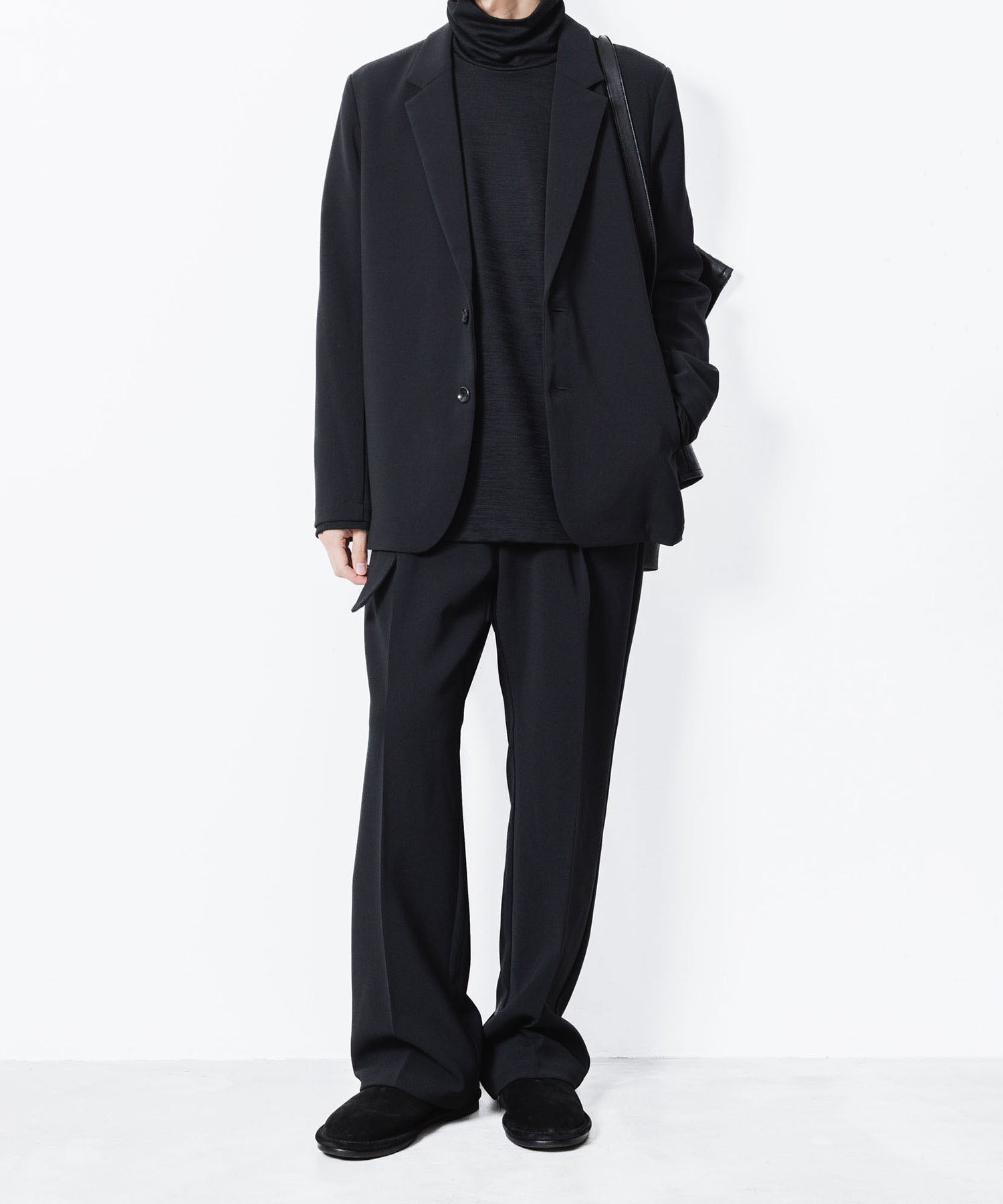 ATTACHMENT アタッチメントのPE STRETCH DOUBLE CLOTH BELTED STRAIGHT TROUSERS - BLACKの公式通販サイトsession福岡セレクトショップ