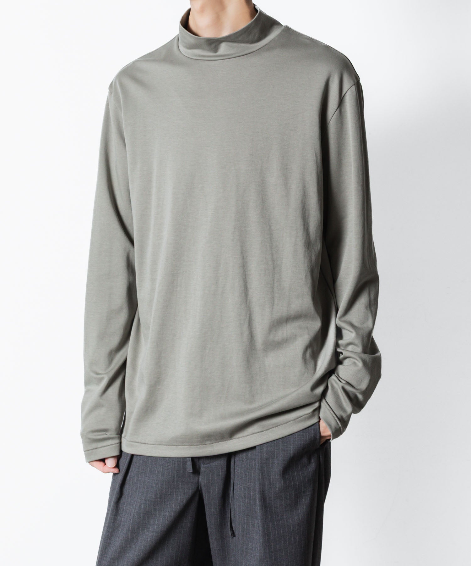 【 ATTACHMENT 】COTTON DOUBLE FACE SLIM FIT HIGHNECK L/S TEE - L.KH GRAY