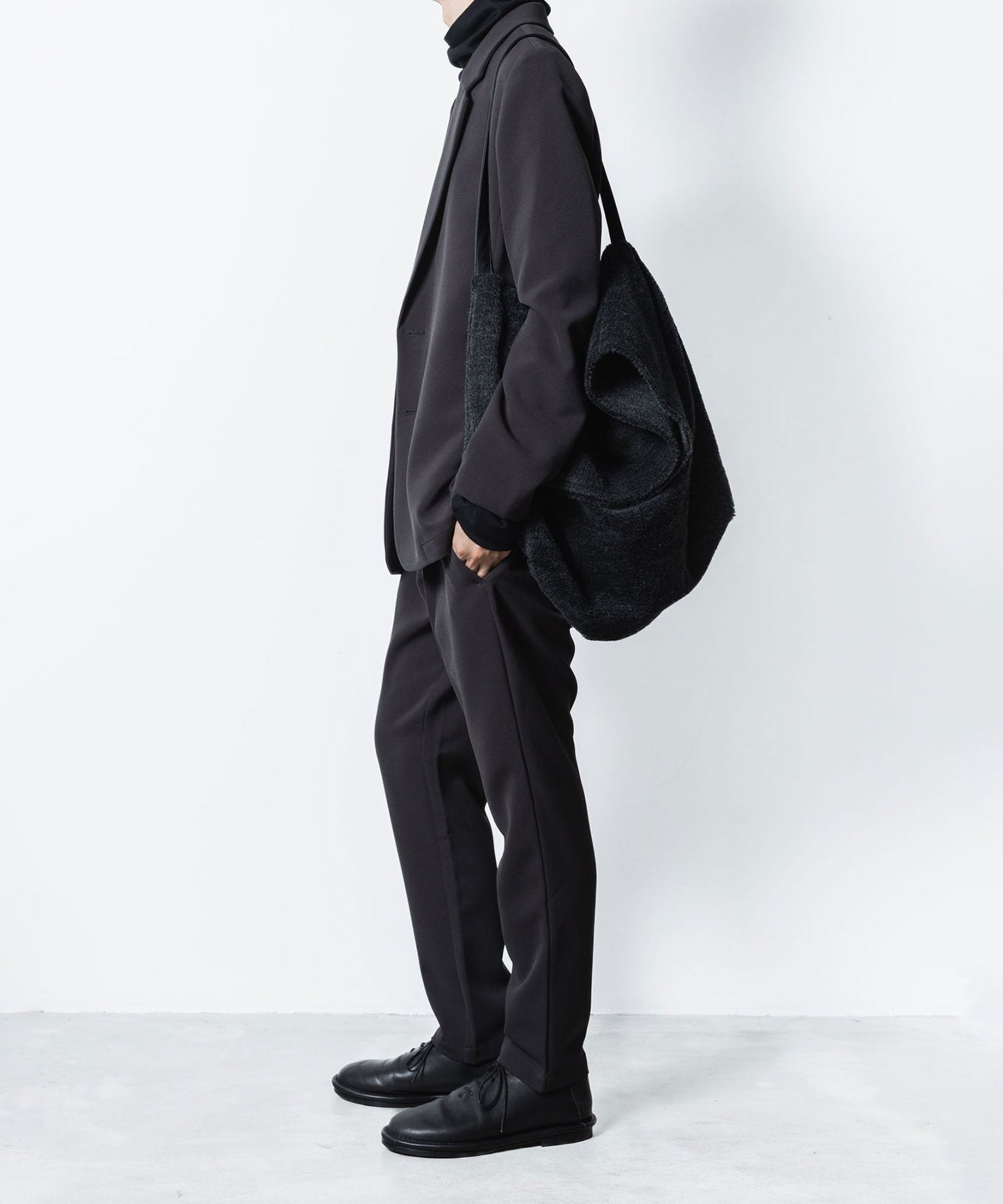 ATTACHMENT アタッチメントのPE STRETCH DOUBLE CLOTH REGULAR FIT EASY TROUSERS - D.GRAYの公式通販サイトsession福岡セレクトショップ