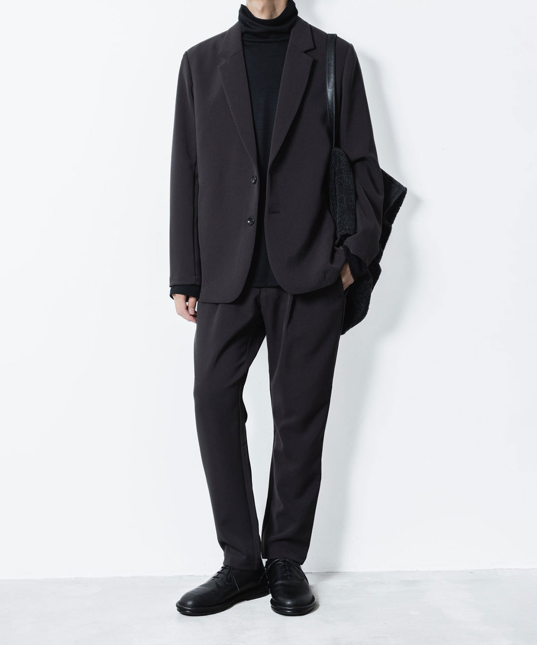 ATTACHMENT アタッチメントのPE STRETCH DOUBLE CLOTH REGULAR FIT EASY TROUSERS - D.GRAYの公式通販サイトsession福岡セレクトショップ