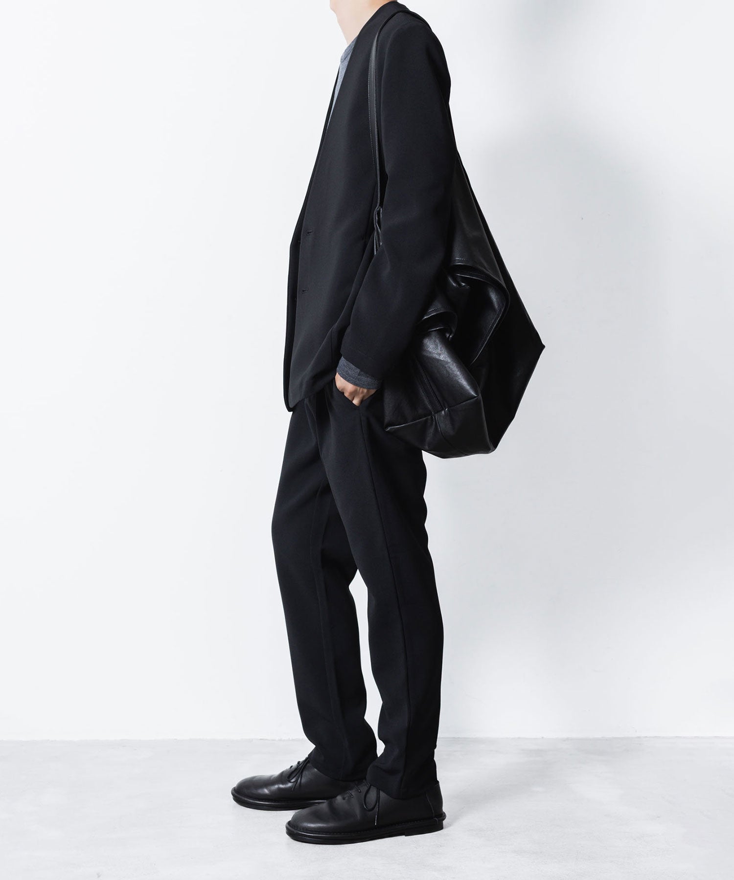 ATTACHMENT アタッチメントのPE STRETCH DOUBLE CLOTH REGULAR FIT EASY TROUSERS - BLACKの公式通販サイトsession福岡セレクトショップ