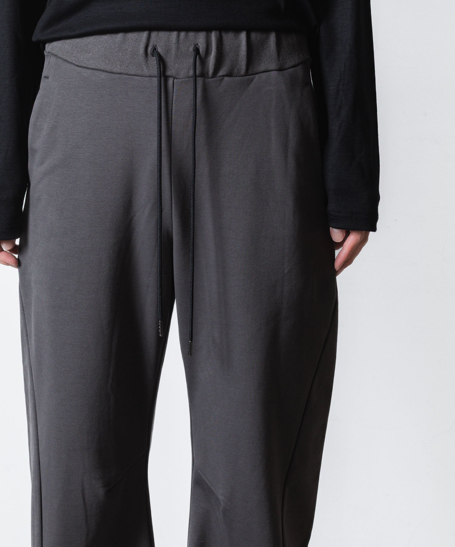 ATTACHMENT アタッチメントのCO STRECH TERRY 3D WIDE TROUSERS - D.GRAYの公式通販サイトsession福岡セレクトショップ