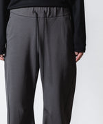 画像をギャラリービューアに読み込む, ATTACHMENT アタッチメントのCO STRECH TERRY 3D WIDE TROUSERS - D.GRAYの公式通販サイトsession福岡セレクトショップ

