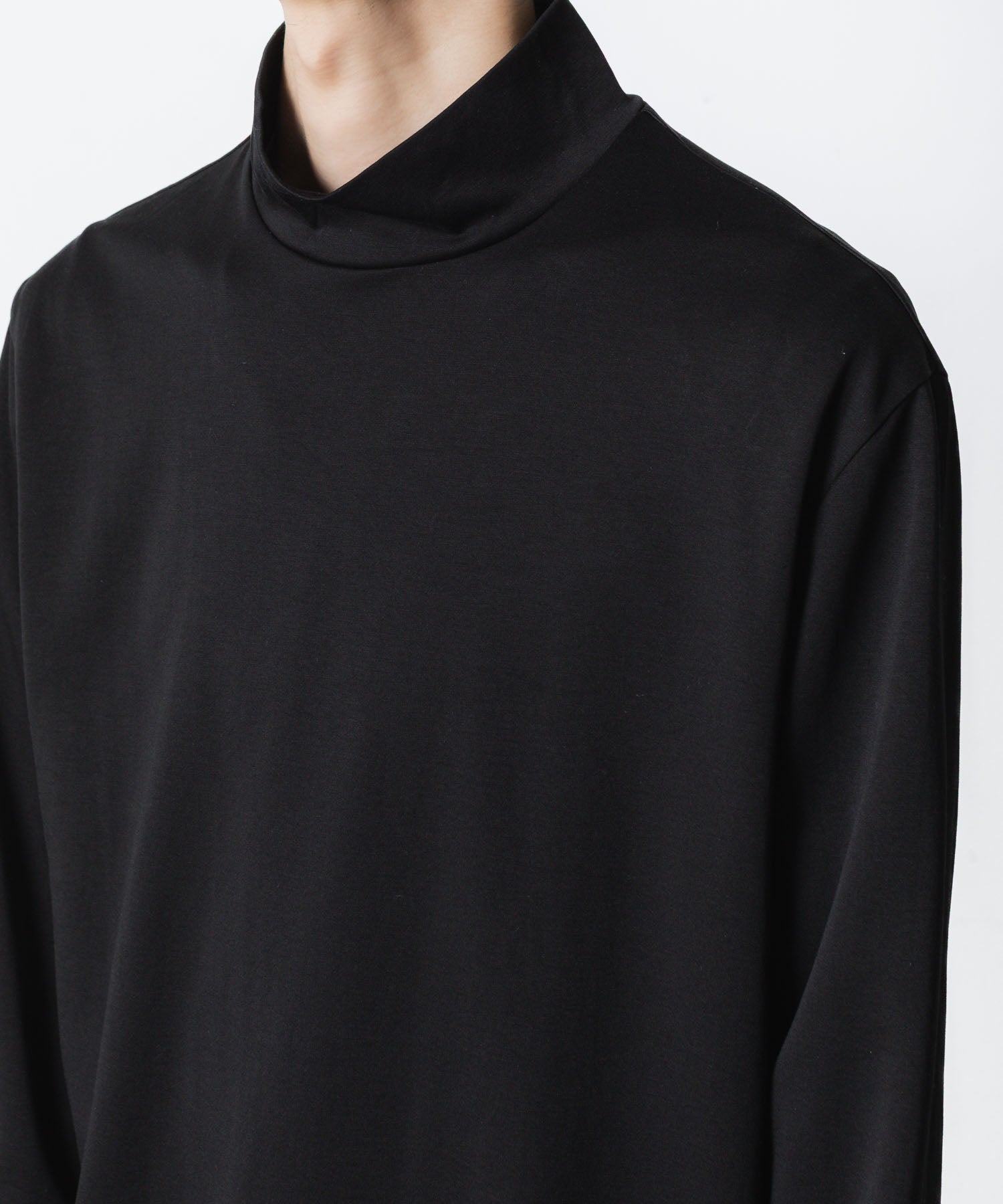 ATTACHMENT アタッチメントのCOTTON DOUBLE FACE SLIM FIT HIGHNECK L/S TEE - BLACKの公式通販サイトsession福岡セレクトショップ