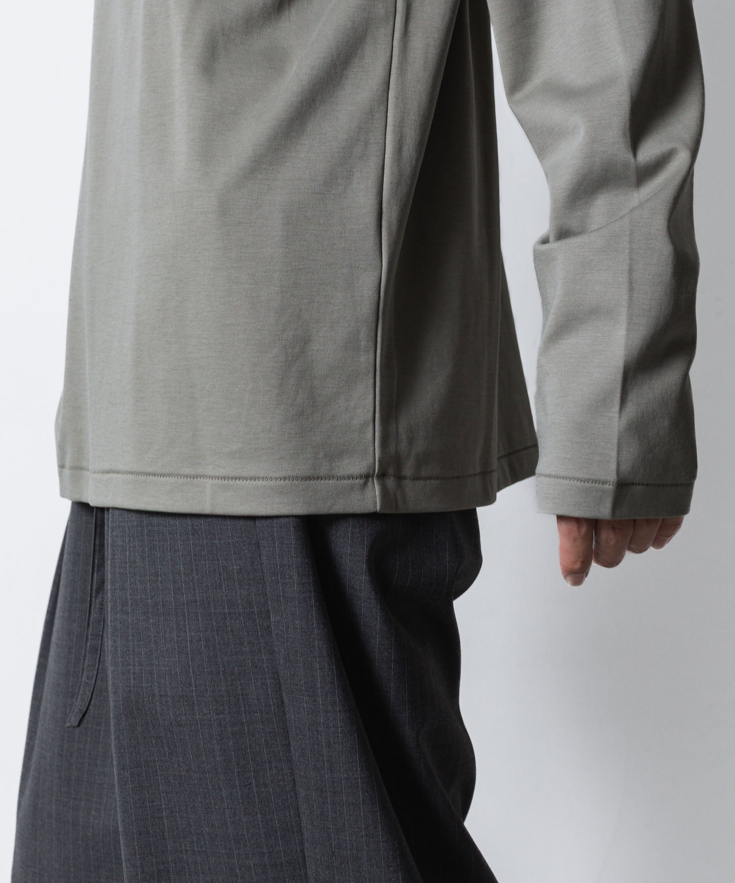 ATTACHMENT アタッチメントのCOTTON DOUBLE FACE SLIM FIT L/S TEE - L.KH GRAYの公式通販サイトsession福岡セレクトショップ