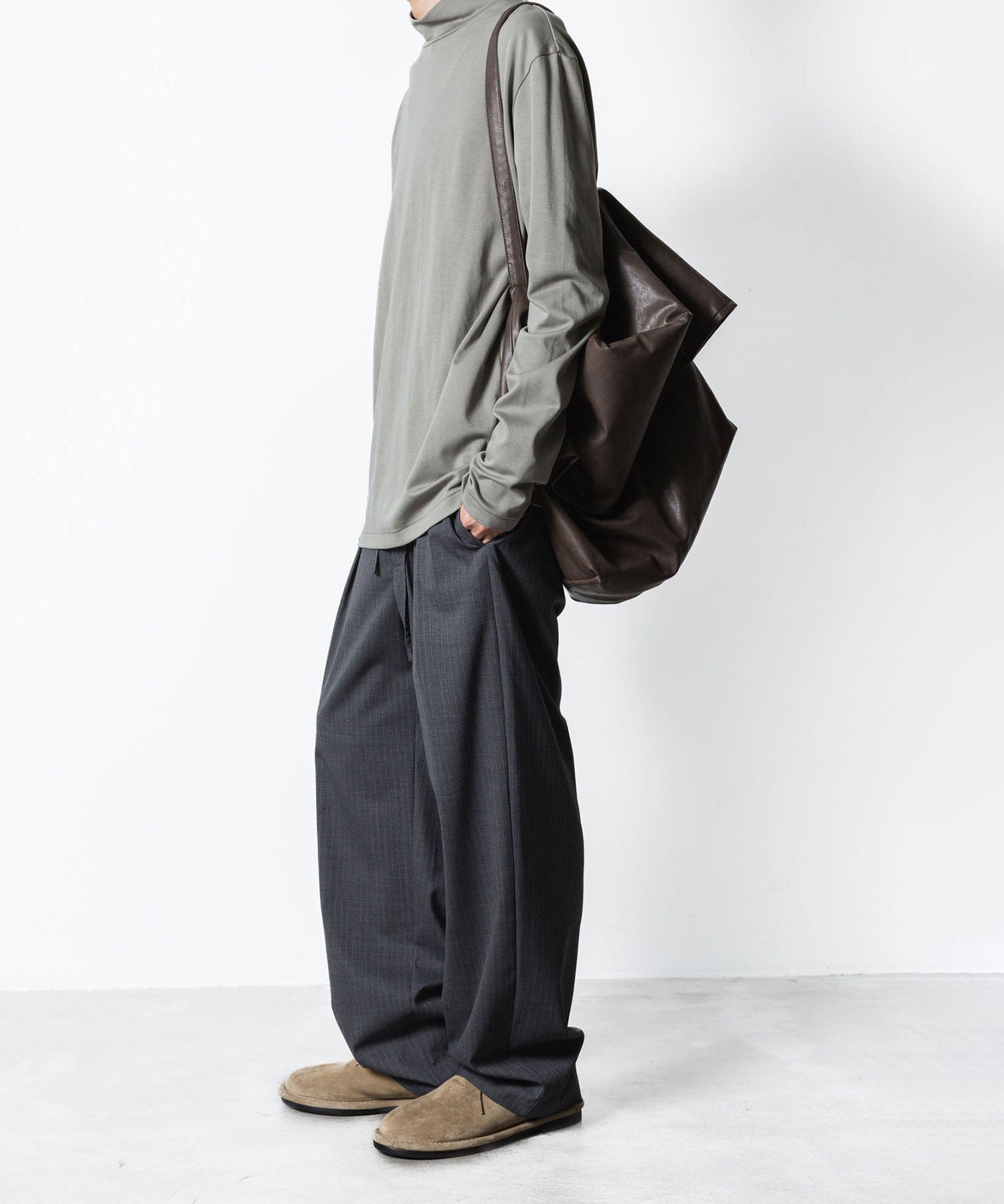 ATTACHMENT アタッチメントのCOTTON DOUBLE FACE SLIM FIT HIGHNECK L/S TEE - L.KH GRAYの公式通販サイトsession福岡セレクトショップ