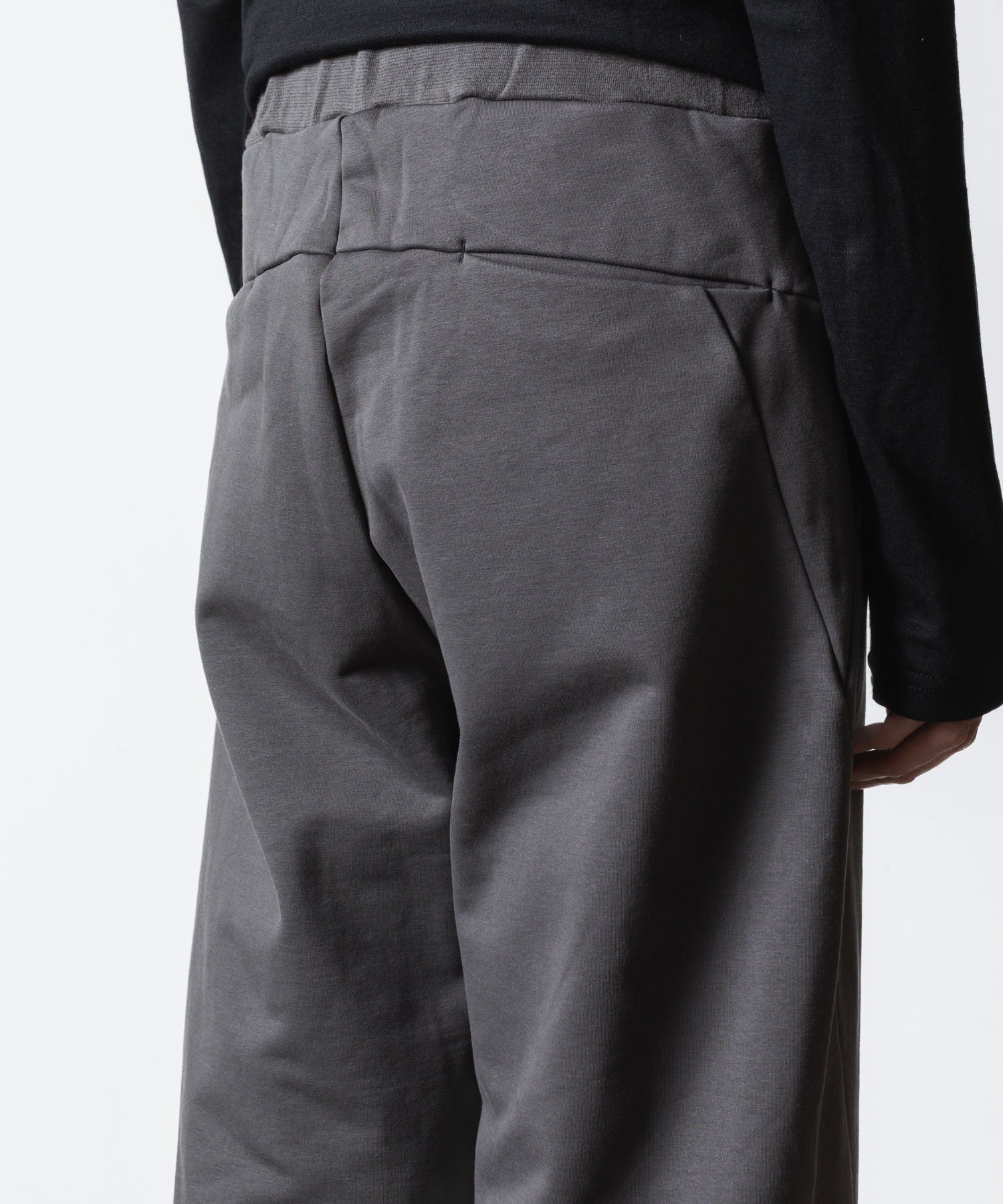 ATTACHMENT アタッチメントのCO STRECH TERRY 3D WIDE TROUSERS - D.GRAYの公式通販サイトsession福岡セレクトショップ
