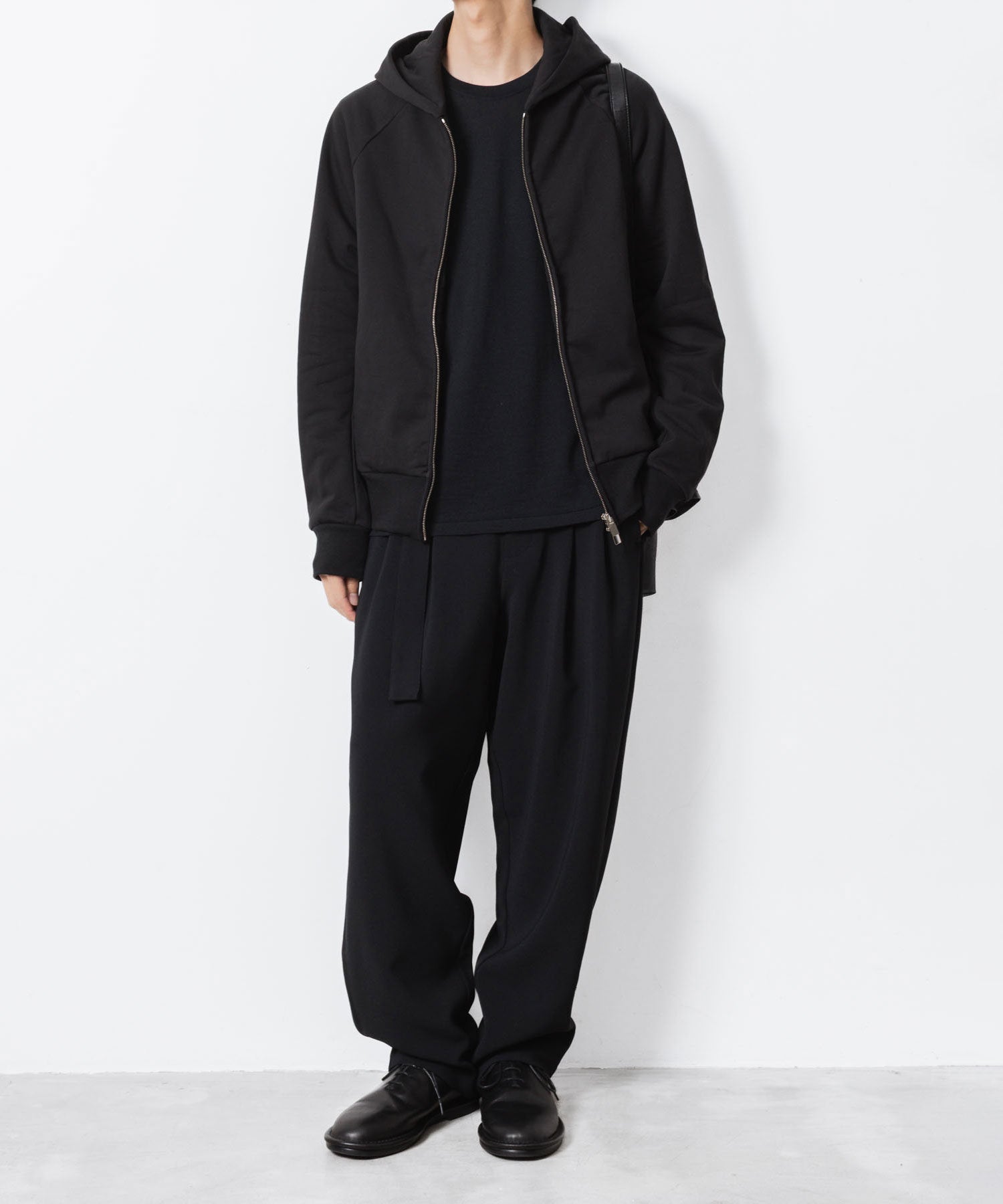 ATTACHMENT / EXCLUSIVE ITEMアタッチメントのCO STRECH TERRY ZIP UP HOODIE - BLACKの公式通販サイトsession福岡セレクトショップ