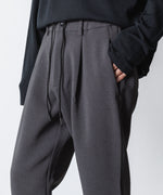 画像をギャラリービューアに読み込む, ATTACHMENT アタッチメントのPE STRETCH DOUBLE CLOTH REGULAR FIT EASY TROUSERS - X.GRAYの公式通販サイトsession福岡セレクトショップ

