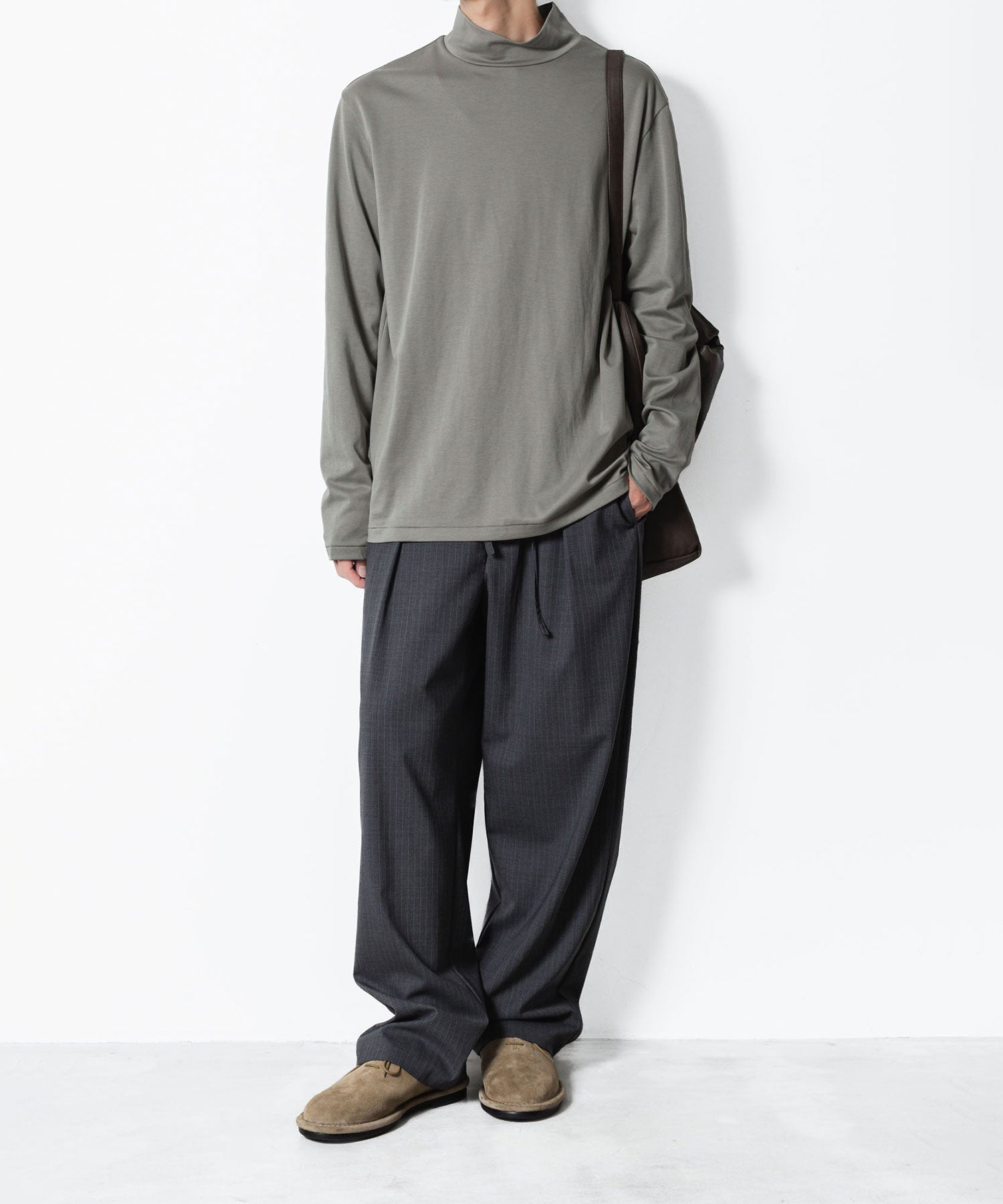 ATTACHMENT アタッチメントのCOTTON DOUBLE FACE SLIM FIT HIGHNECK L/S TEE - L.KH GRAYの公式通販サイトsession福岡セレクトショップ