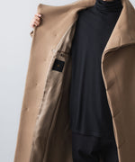 画像をギャラリービューアに読み込む, ato(アトウ)のENGLAND LAMB MELTON STAND COLLAR COAT - D.BEIGEの公式通販サイトsession福岡セレクトショップ

